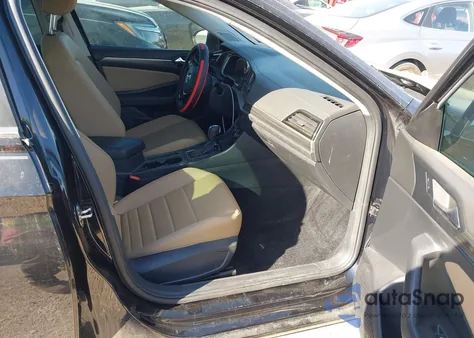 2021 Volkswagen Jetta 1.4T Sel z USA, uszkodzony, nr VIN 3VWE57BU5MM096286